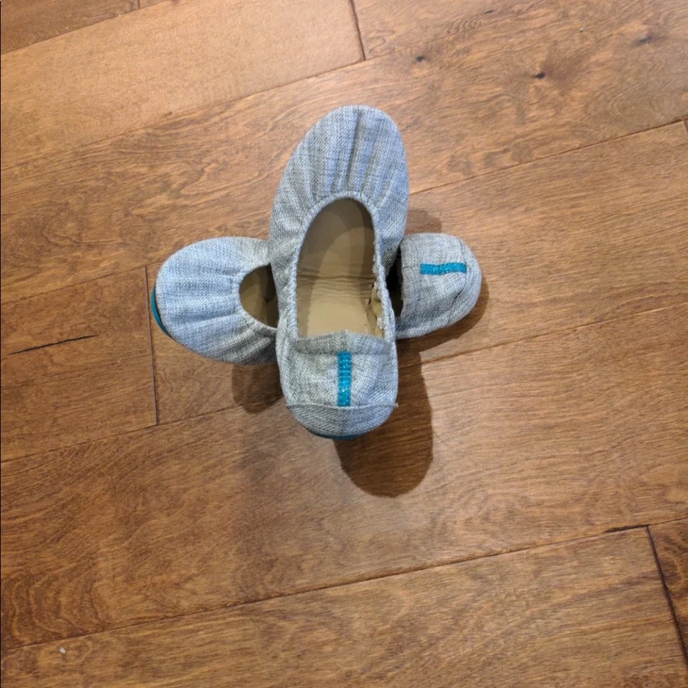 Tieks silver Lake Vegan size 7